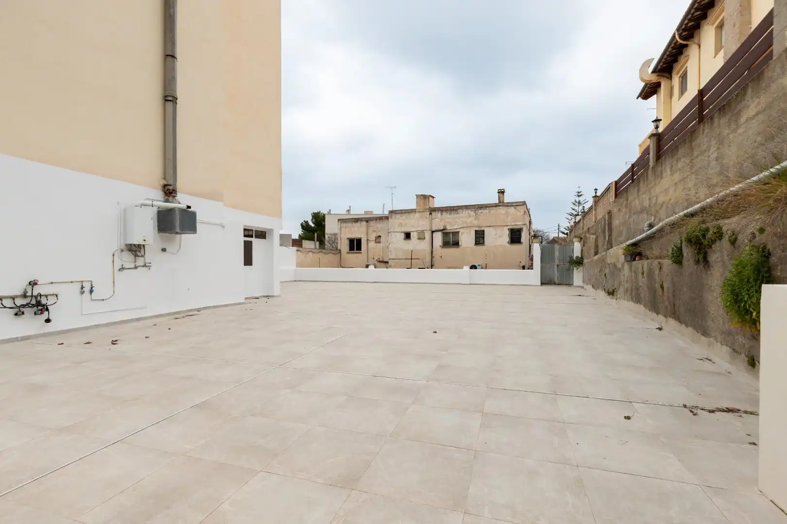 Terrace of Commercial properties for rent in Calvià  with Air Conditioner and Terrace