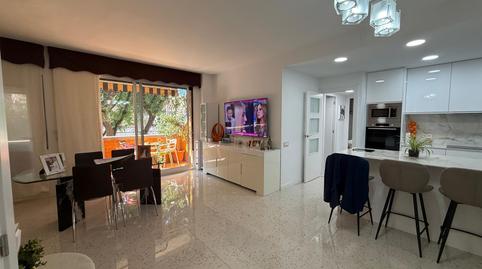 Foto 3 de Piso en venta en Carrer de Marcelino Menéndez Pelayo, Centre, Cornellà de Llobregat