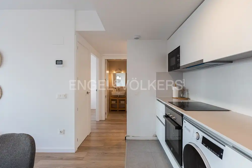 Kitchen of Flat for rent in Valencia  with Air Conditioner, Heating and Parquet flooring