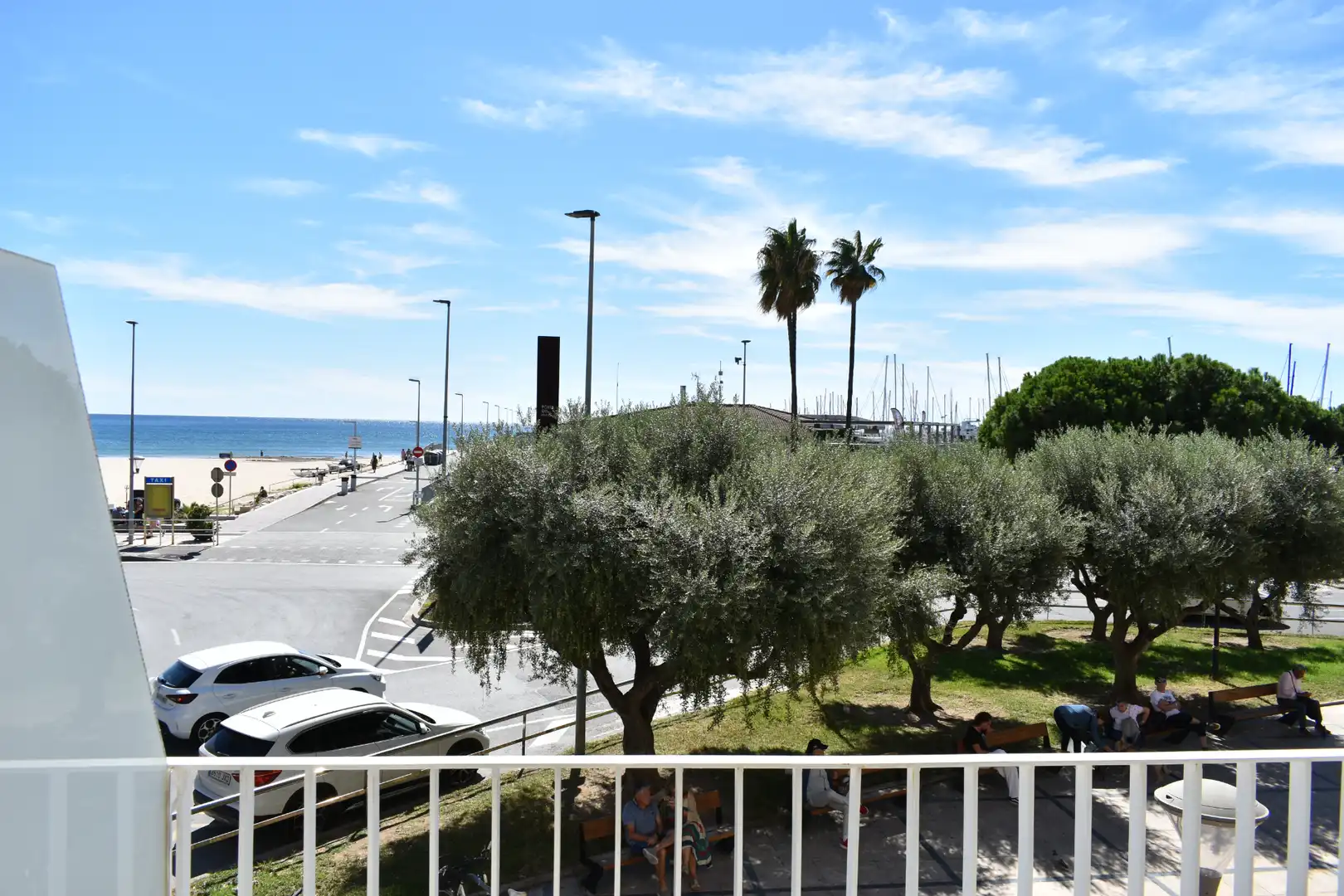 Apartment with terrace for sale in Carrer del Consolat de Mar 90, imagen 4