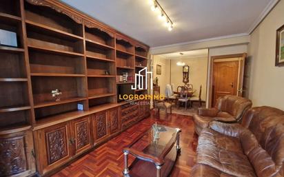 Living room of Flat for sale in  Logroño  with Terrace