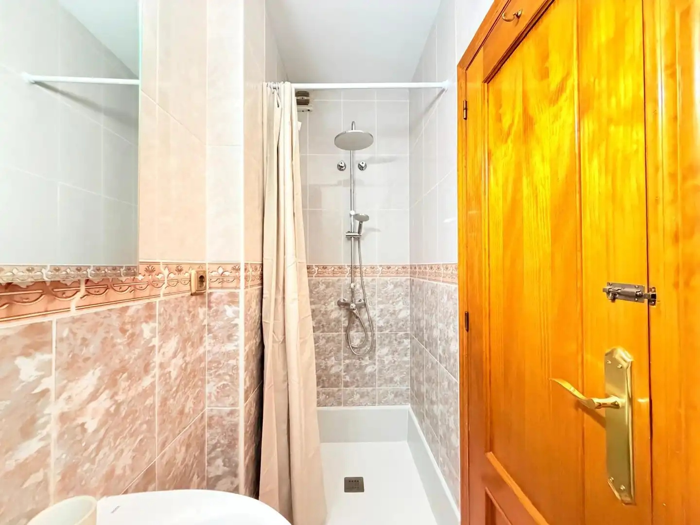 Bathroom of Detached homes for sale in Orihuela  with Air Conditioner, Heating and Private garden