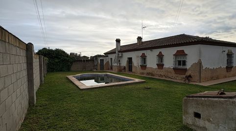 Foto 2 de Casa o chalet en venta en Camino del Glaciar, 26, Las Lagunas - Campano, Chiclana de la Frontera