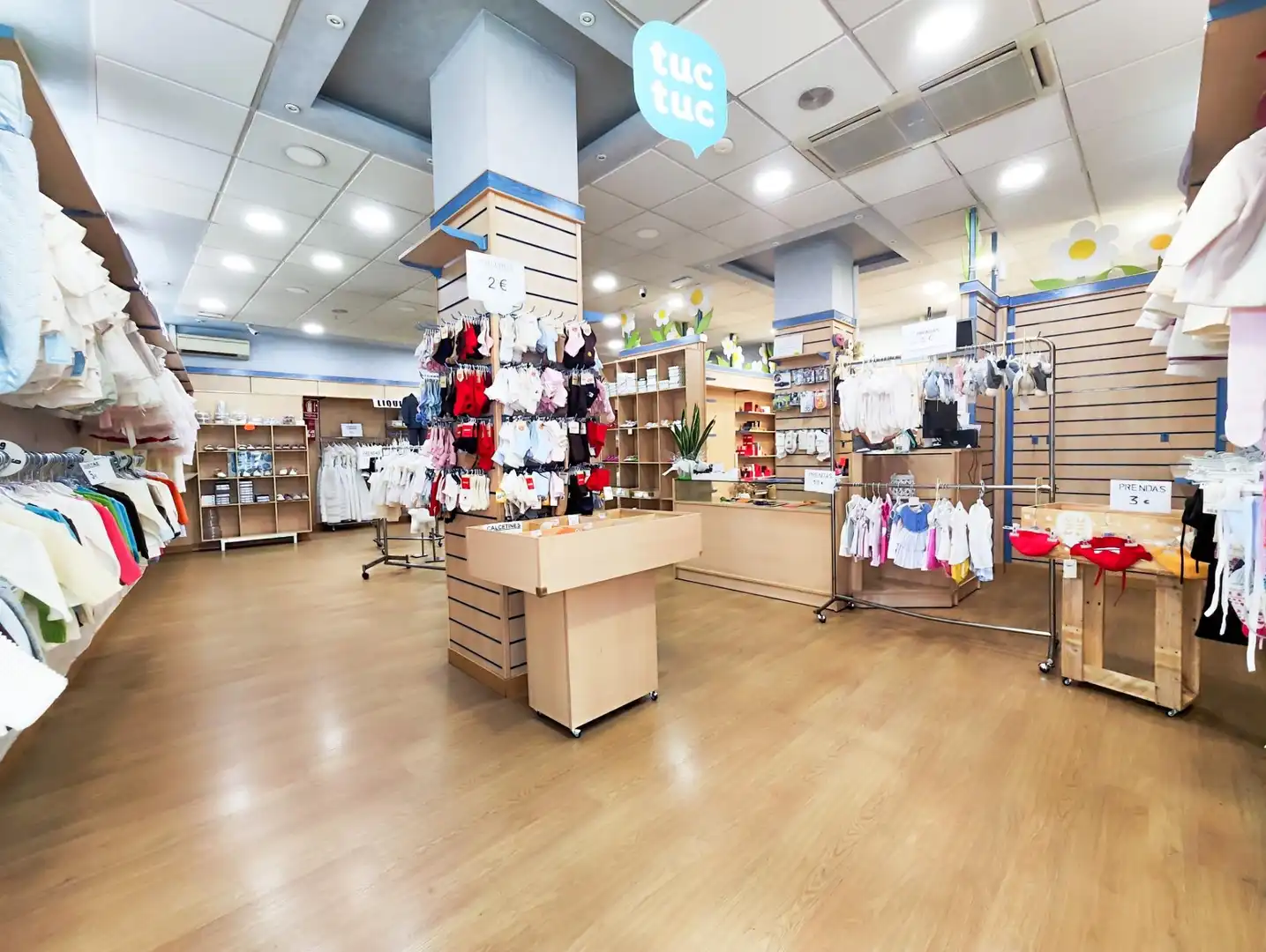 Commercial properties for rent in Puertollano  with Air Conditioner, Parquet flooring and Furnished
