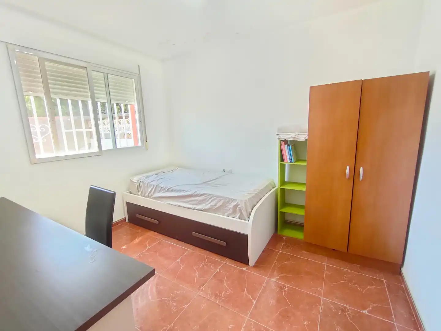 Habitación de Casa o chalet en venta en Torrent con Jardín privado y Terraza