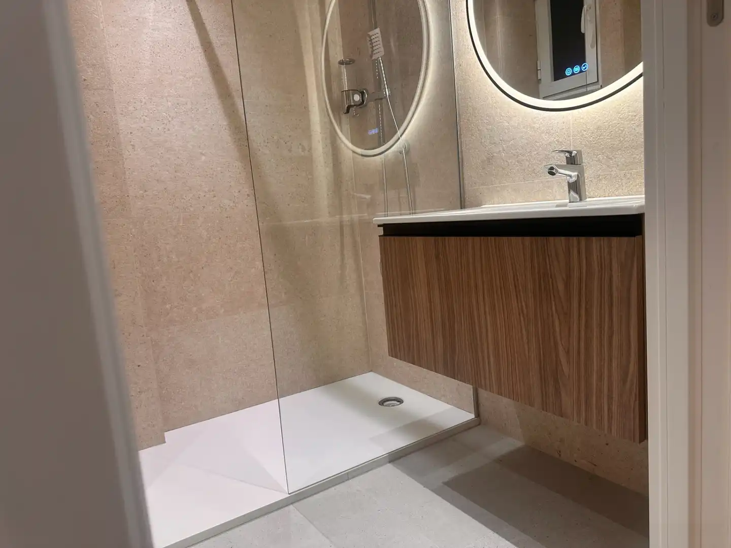 Piso con terraza en venta en Calle Nicolás Salmerón 7, imagen 22