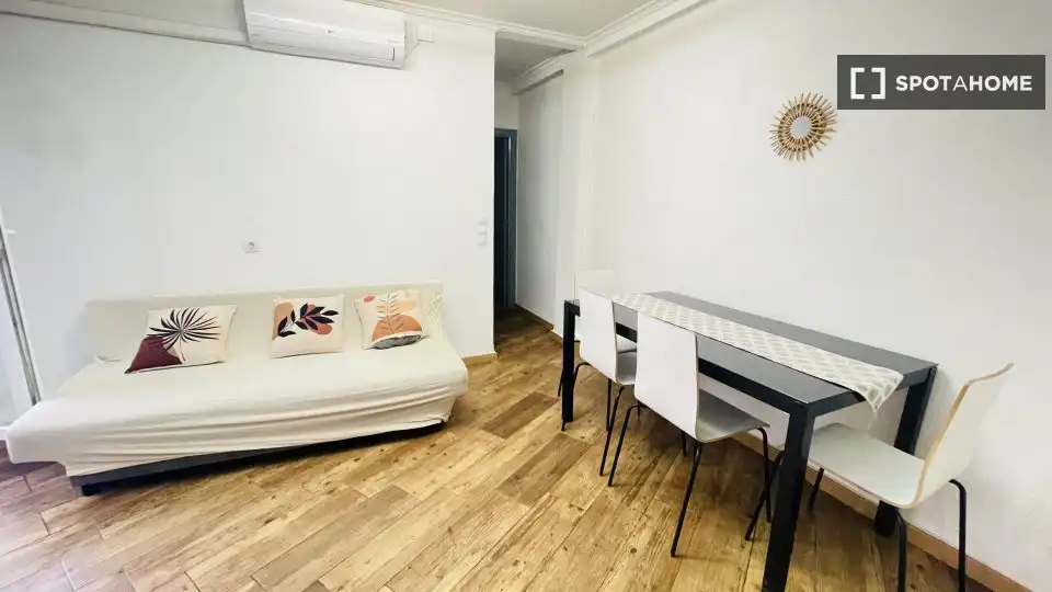 Living room of Flat for rent in Valencia  with Air Conditioner, Heating and Furnished