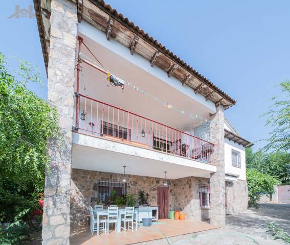 Casa-chalet en Venta en El Tiemblo