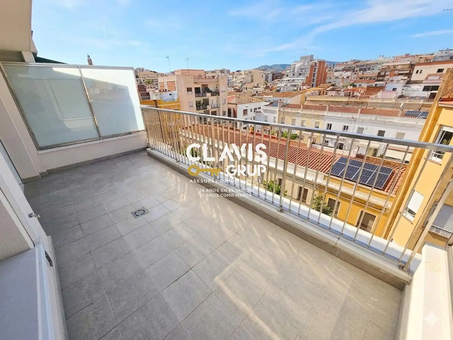 Vista exterior de Pis en venda en El Masnou amb Aire condicionat, Calefacció i Terrassa