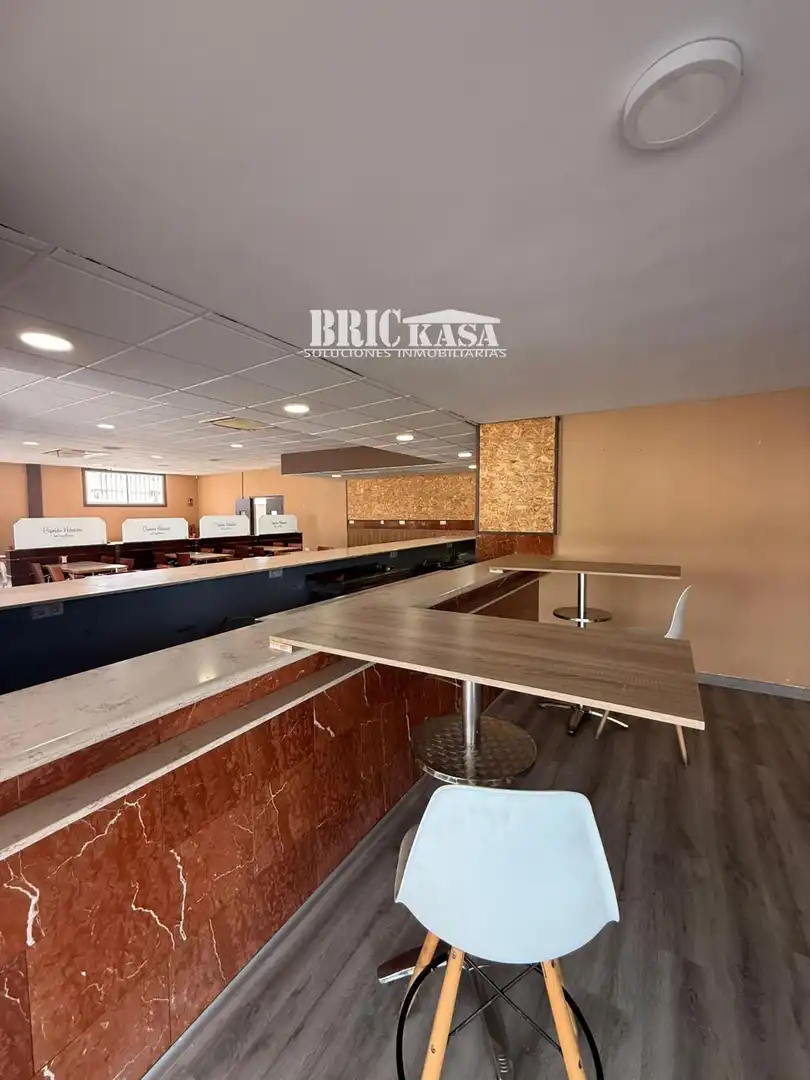 Local comercial en venda a herreros, imagen 12