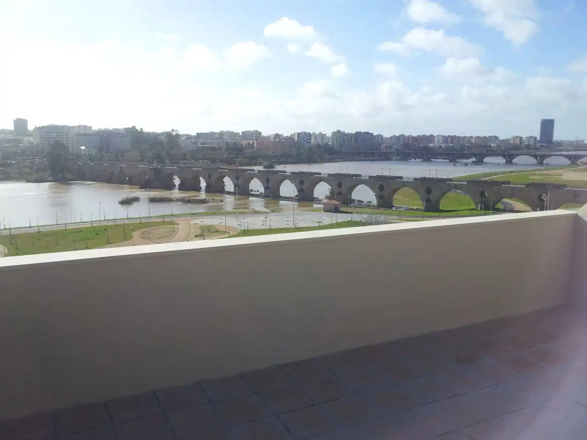 Terrasse von Wohnung zur Miete in Badajoz mit Klimaanlage, Terrasse und Abstellraum