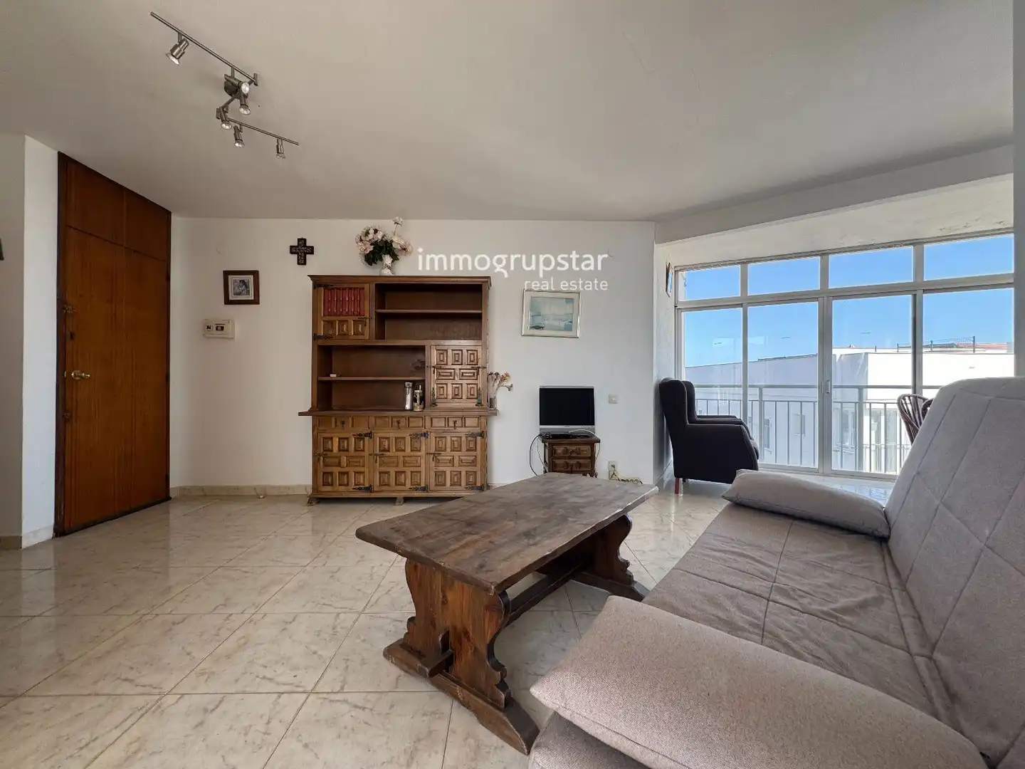 Sala de estar de Piso en venta en Castell d'Aro, Platja d'Aro i s'Agaró con Terraza y Balcón