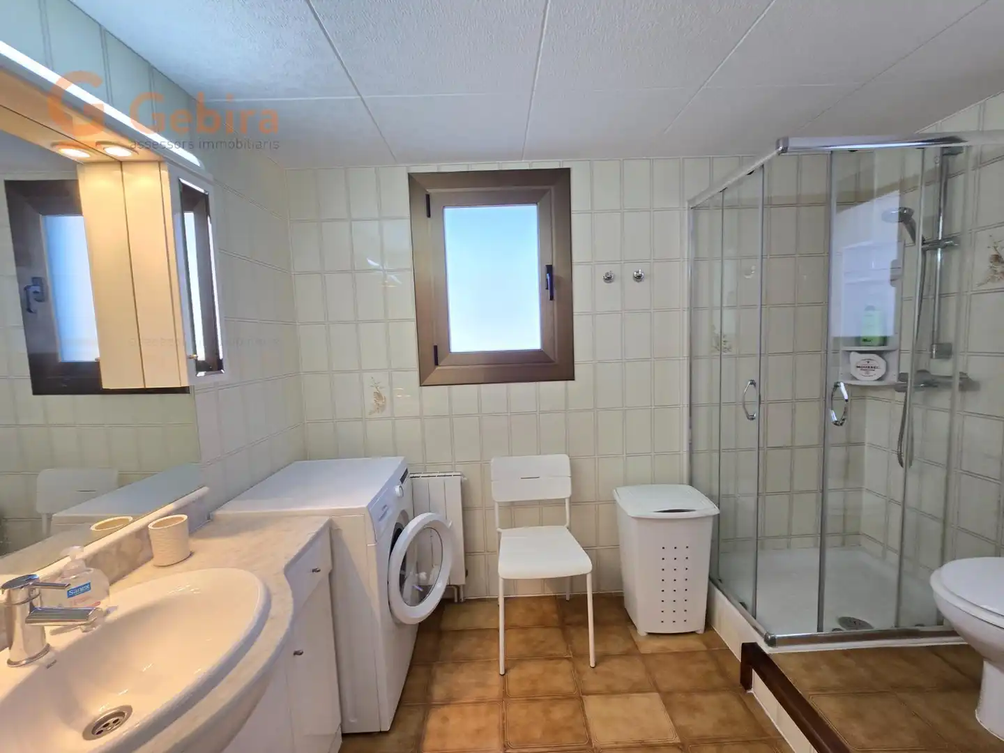 Baño de Casa adosada en venta en Cunit con Aire acondicionado, Calefacción y Jardín privado