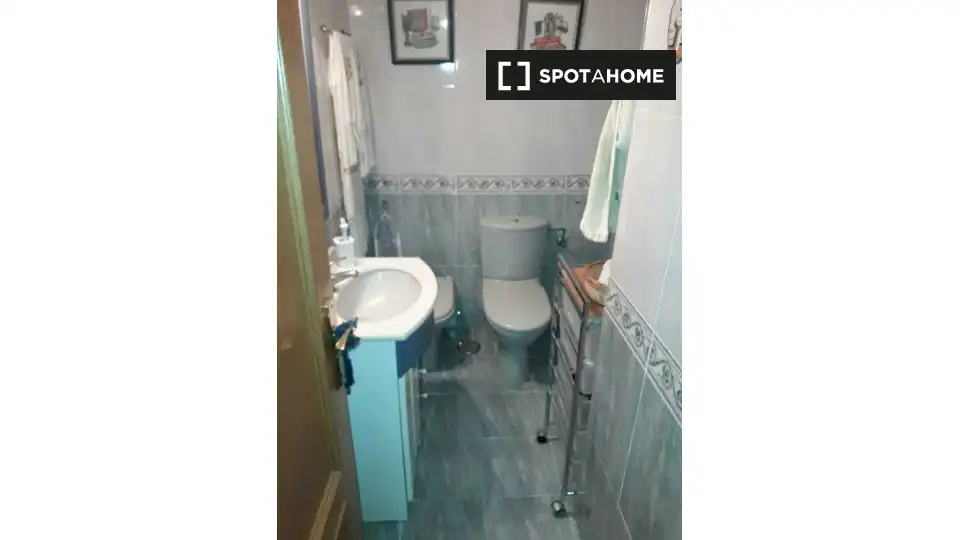 Room in Ciudad 10