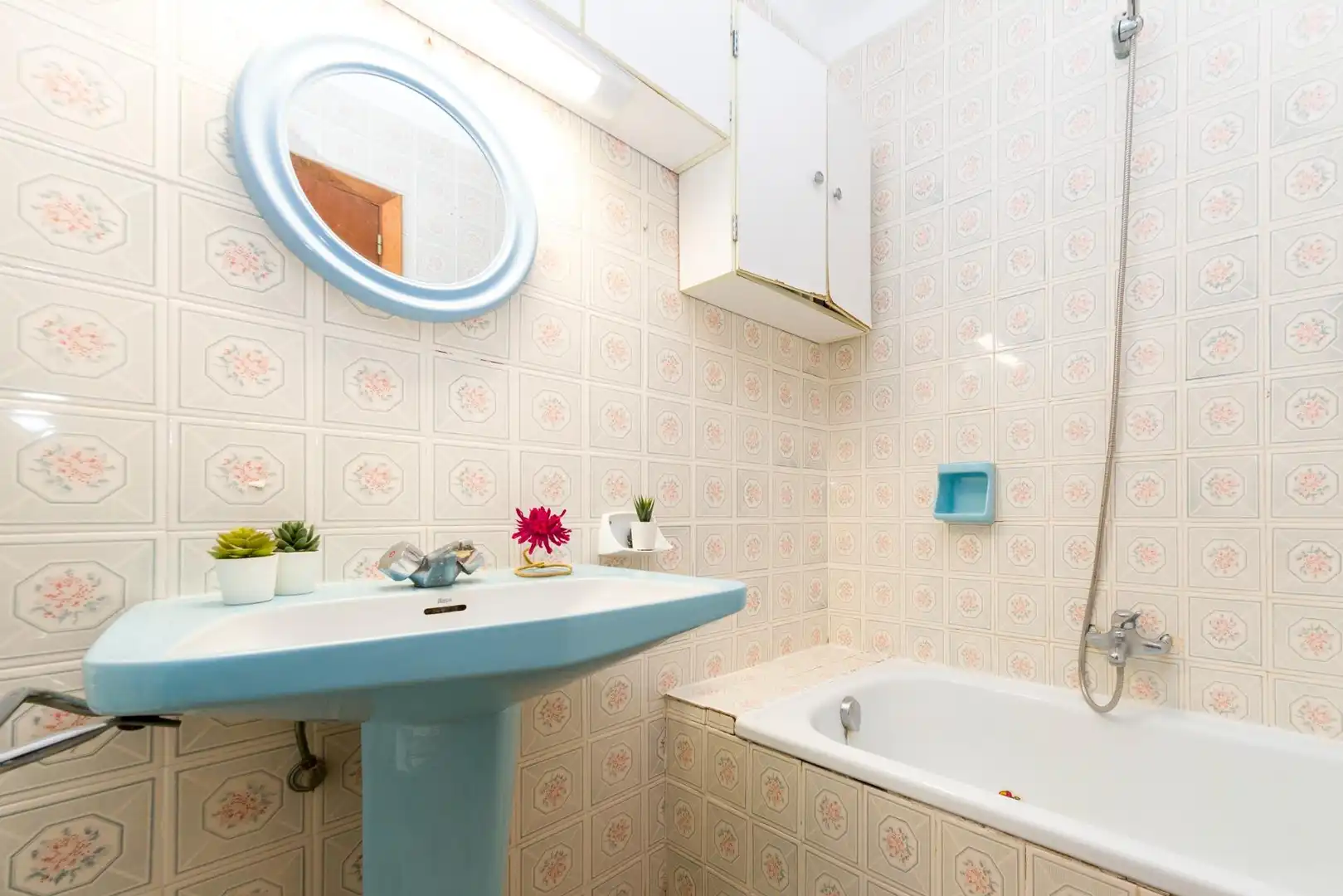 Bany de Apartament en venda en Benicasim / Benicàssim amb Jardí privat, Terrassa i Traster
