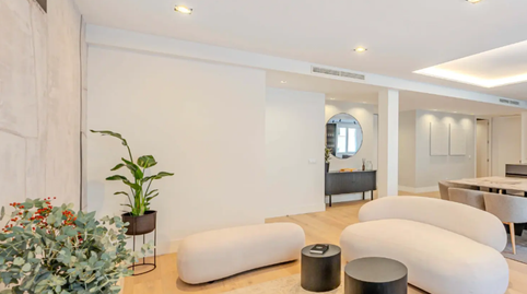 Foto 4 de Piso de alquiler en Jerónimos,  Madrid Capital