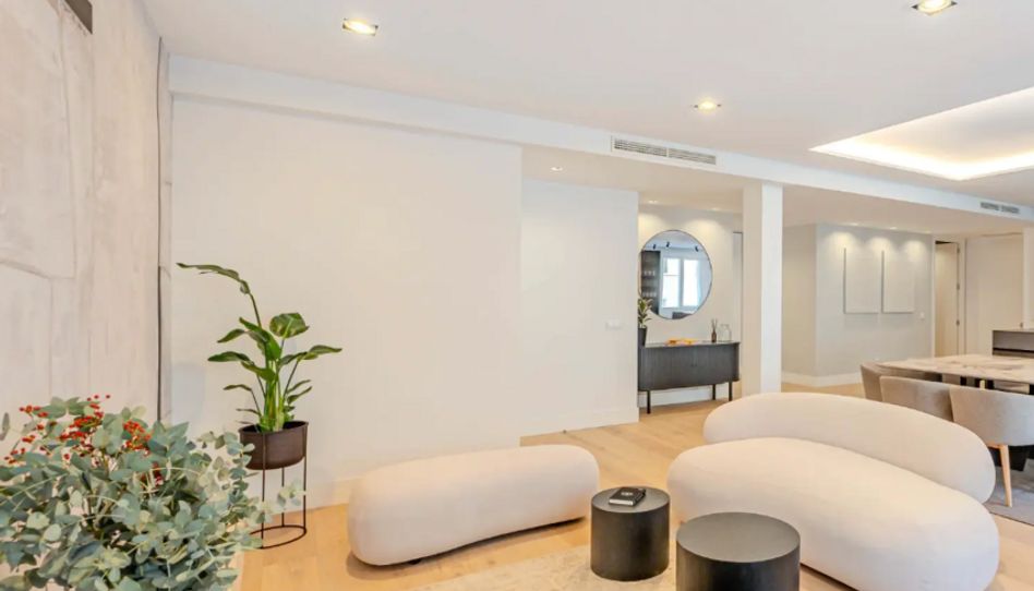 Piso de alquiler en Jerónimos - Imagen 4