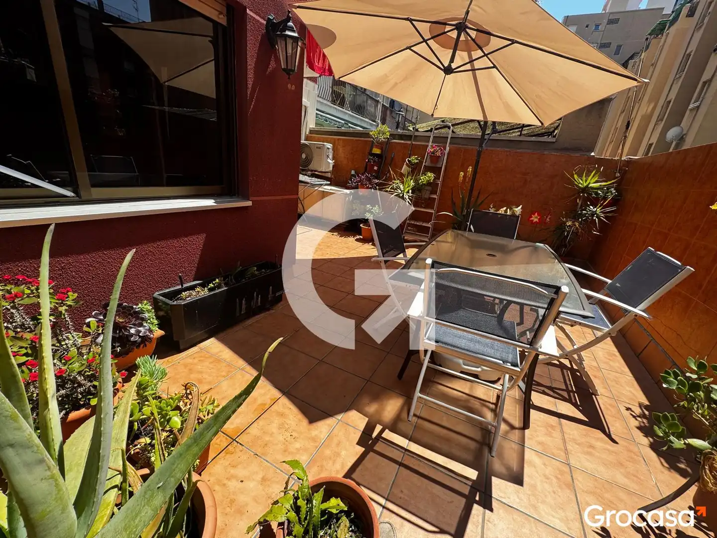 Terraza de Piso en venta en L'Hospitalet de Llobregat con Aire acondicionado, Calefacción y Terraza