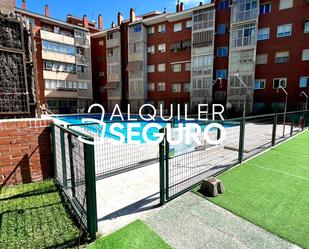 Exterior view of Flat to rent in Alcobendas  with Terrace and Swimming Pool