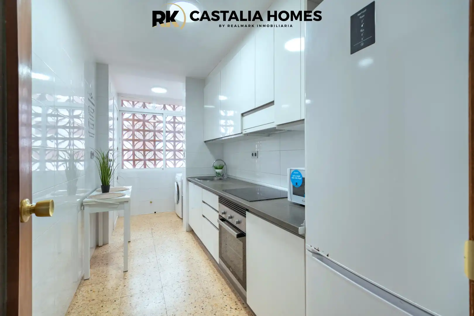 Cocina de Apartamento en venta en Benicasim / Benicàssim con Terraza y Piscina comunitaria