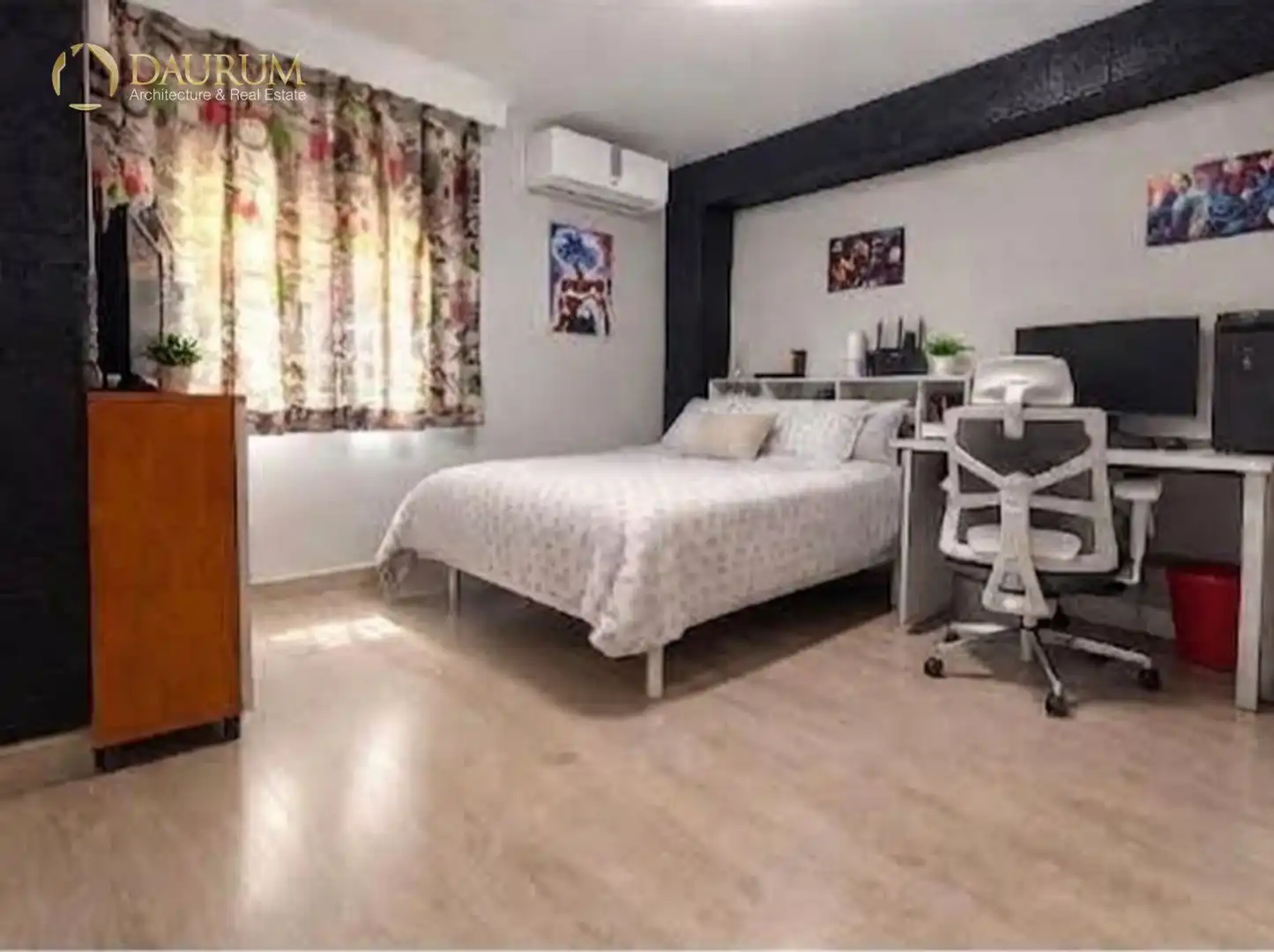 Detached house with pool for sale in CALLE PETRONIO, imagen 4