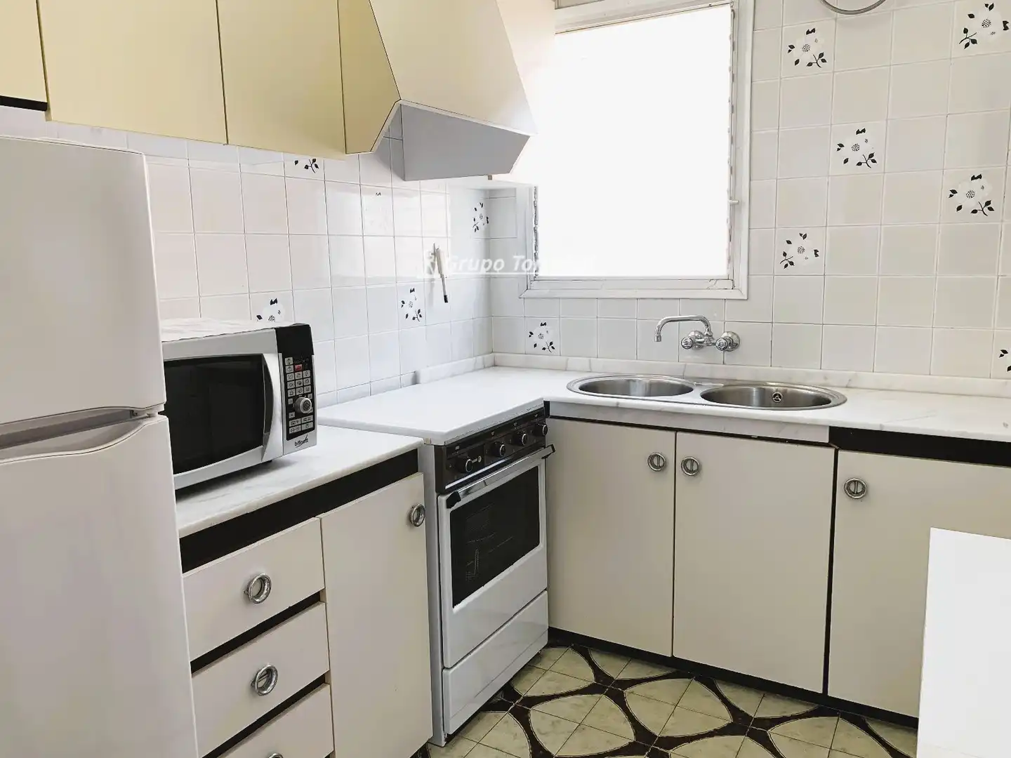 Kitchen of Flat for sale in Calafell  with Terrace and Storage room