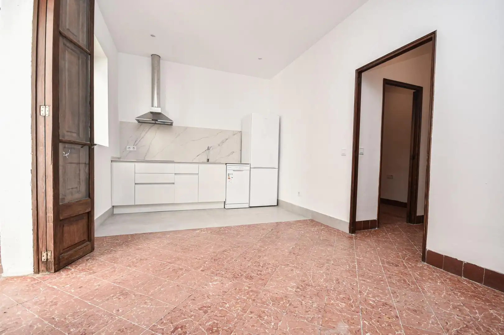 Küche von Wohnung zur Miete in  Palma de Mallorca mit Terrasse, Abstellraum und Balkon