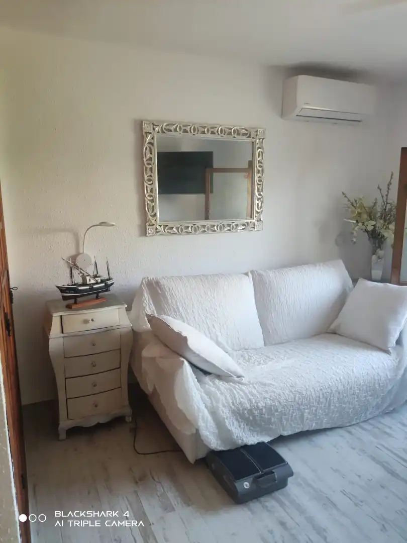 Sala d'estar de Casa o xalet en venda en Alcalà de Xivert amb Aire condicionat, Jardí privat i Terrassa