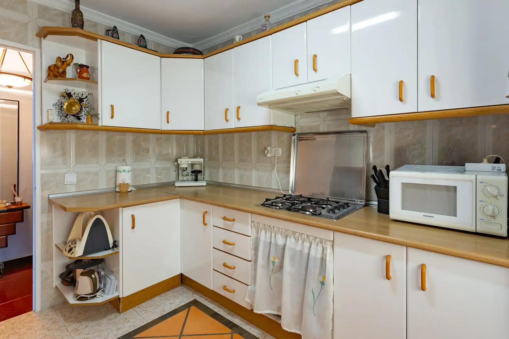 Cuina de Pis en venda en Málaga amb Terrassa i Moblat