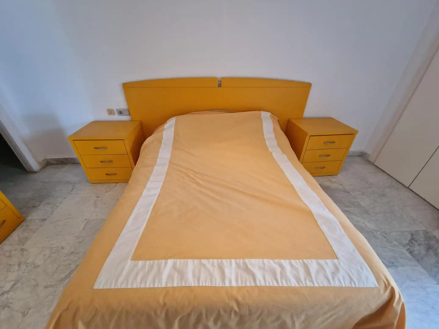 Habitación de Piso de alquiler en Águilas con Balcón y Piscina comunitaria