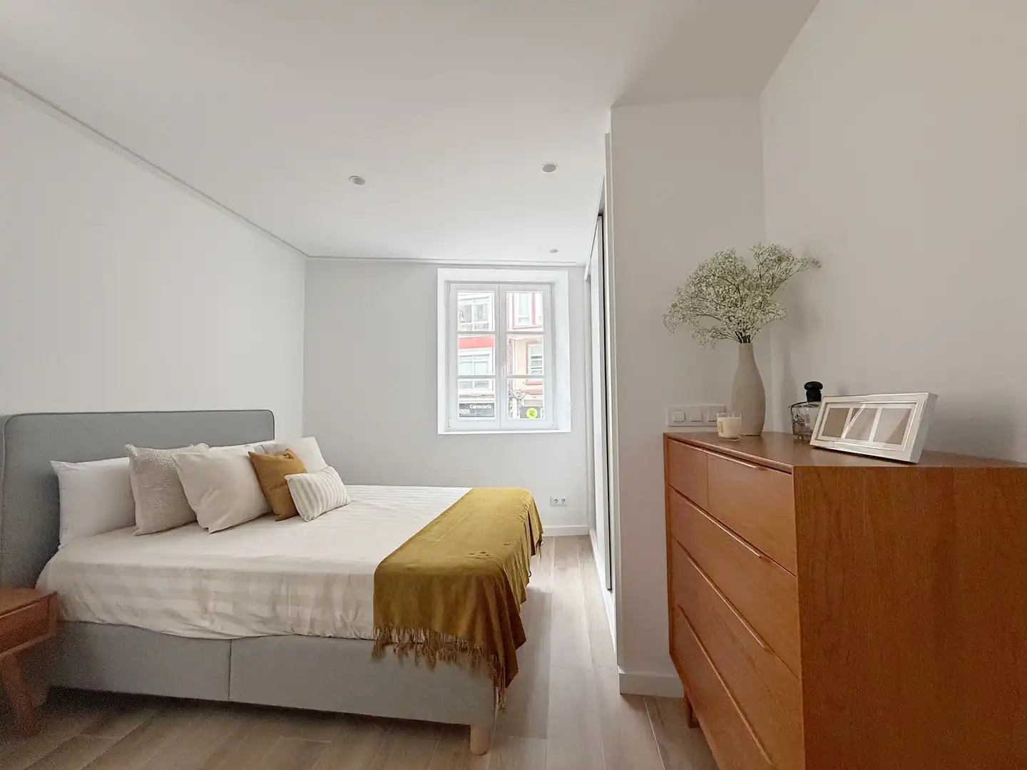 Habitación de Loft de alquiler en A Coruña Capital  con Calefacción y Amueblado