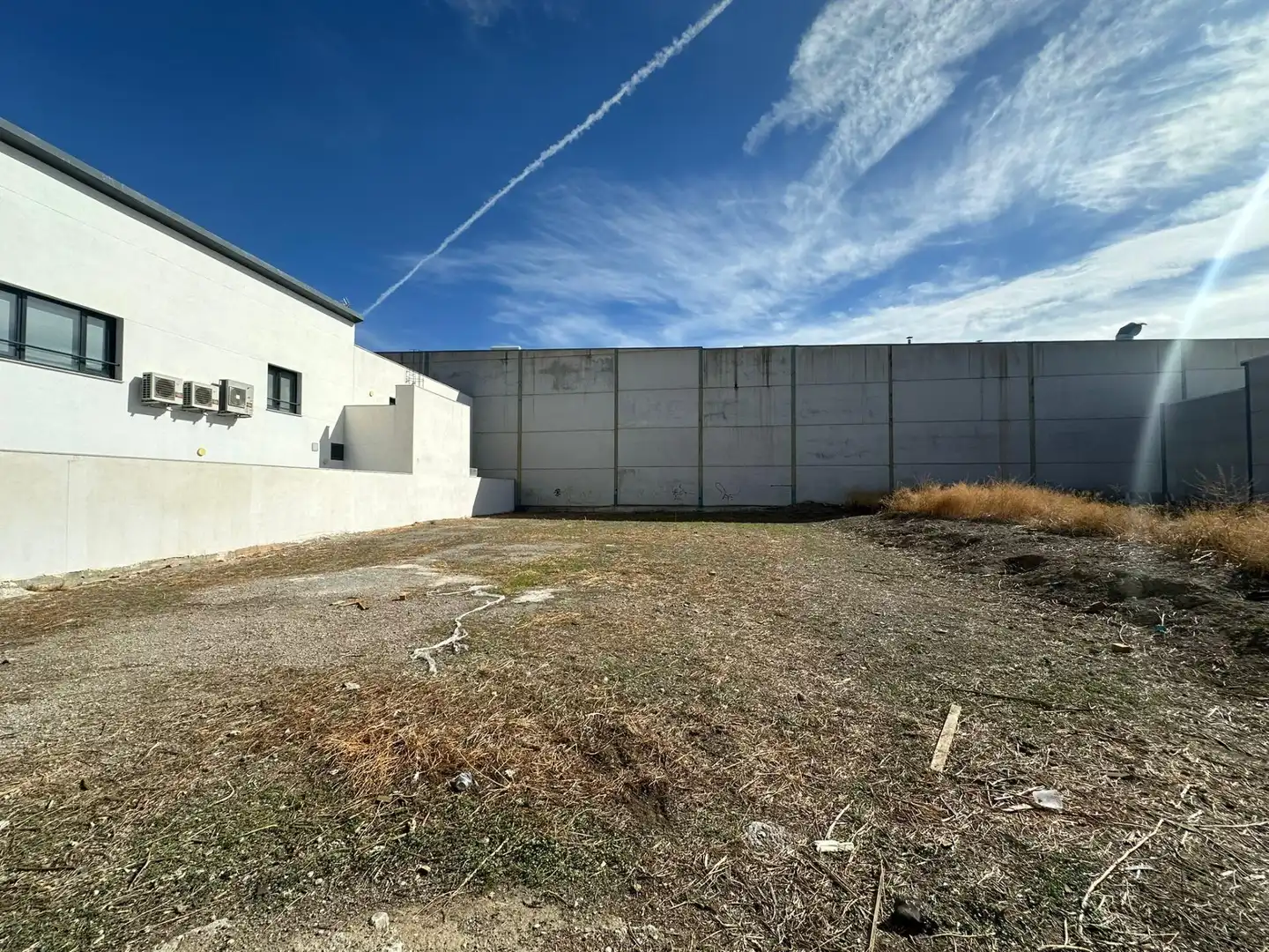 Terreno industrial en venta en Armilla