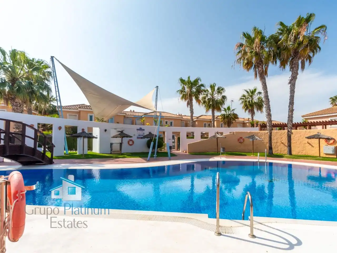 Piscina de Apartament en venda en Vera amb Aire condicionat i Piscina