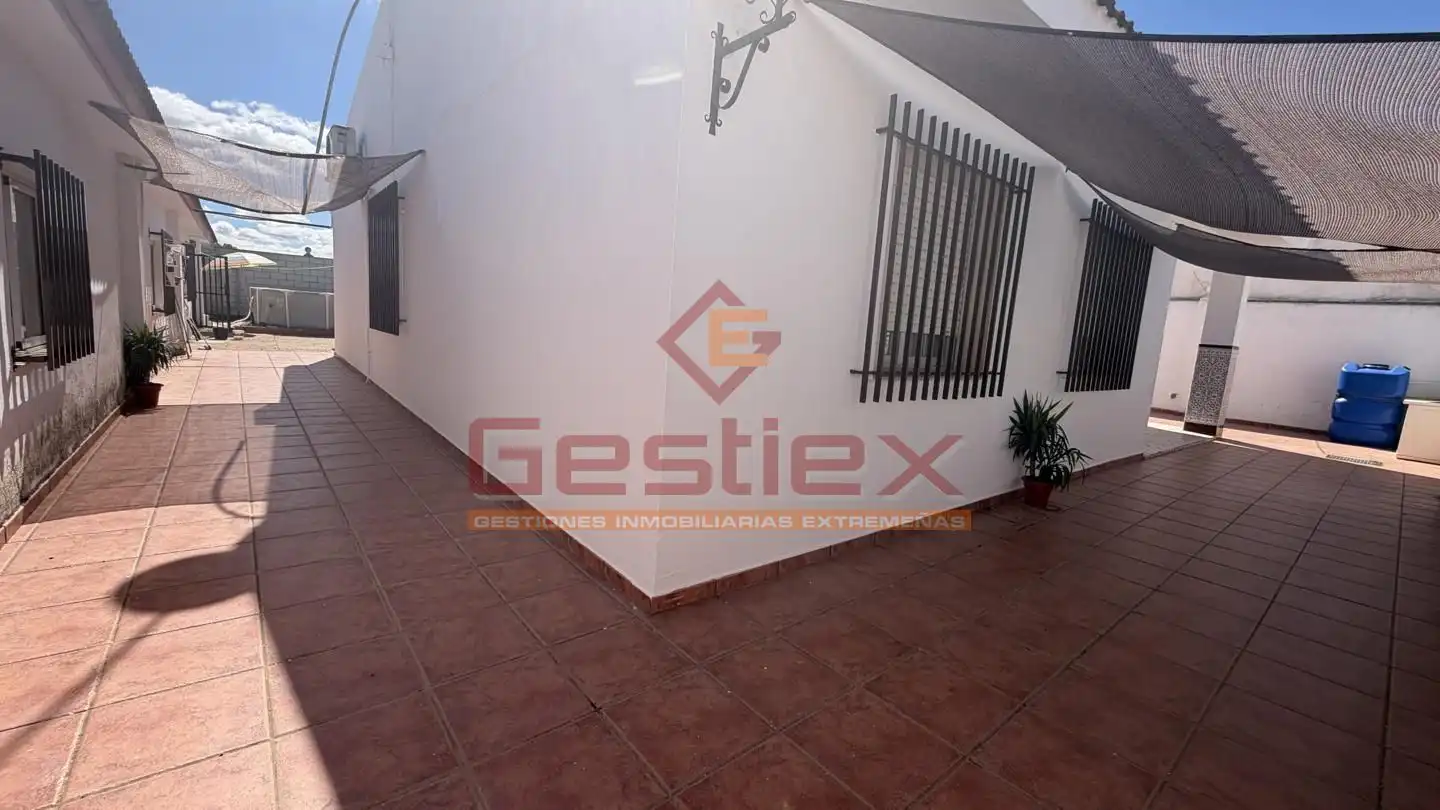 Maison à vendre à Almendralejo, imagen 2