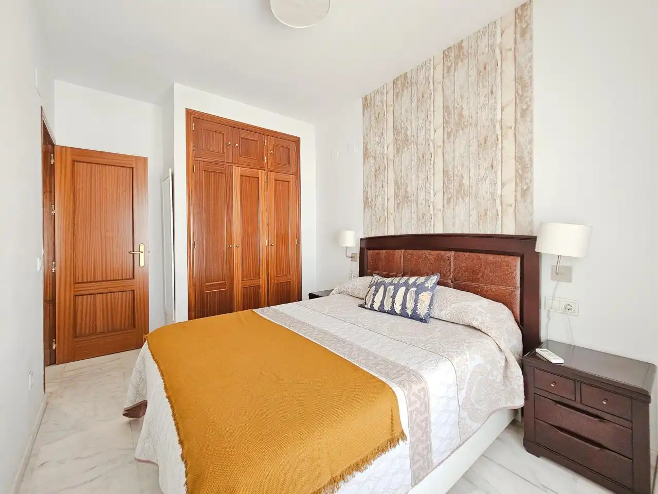 Bedroom of Flat for rent in Alcalá de Guadaira  with Air Conditioner, Furnished and Balcony