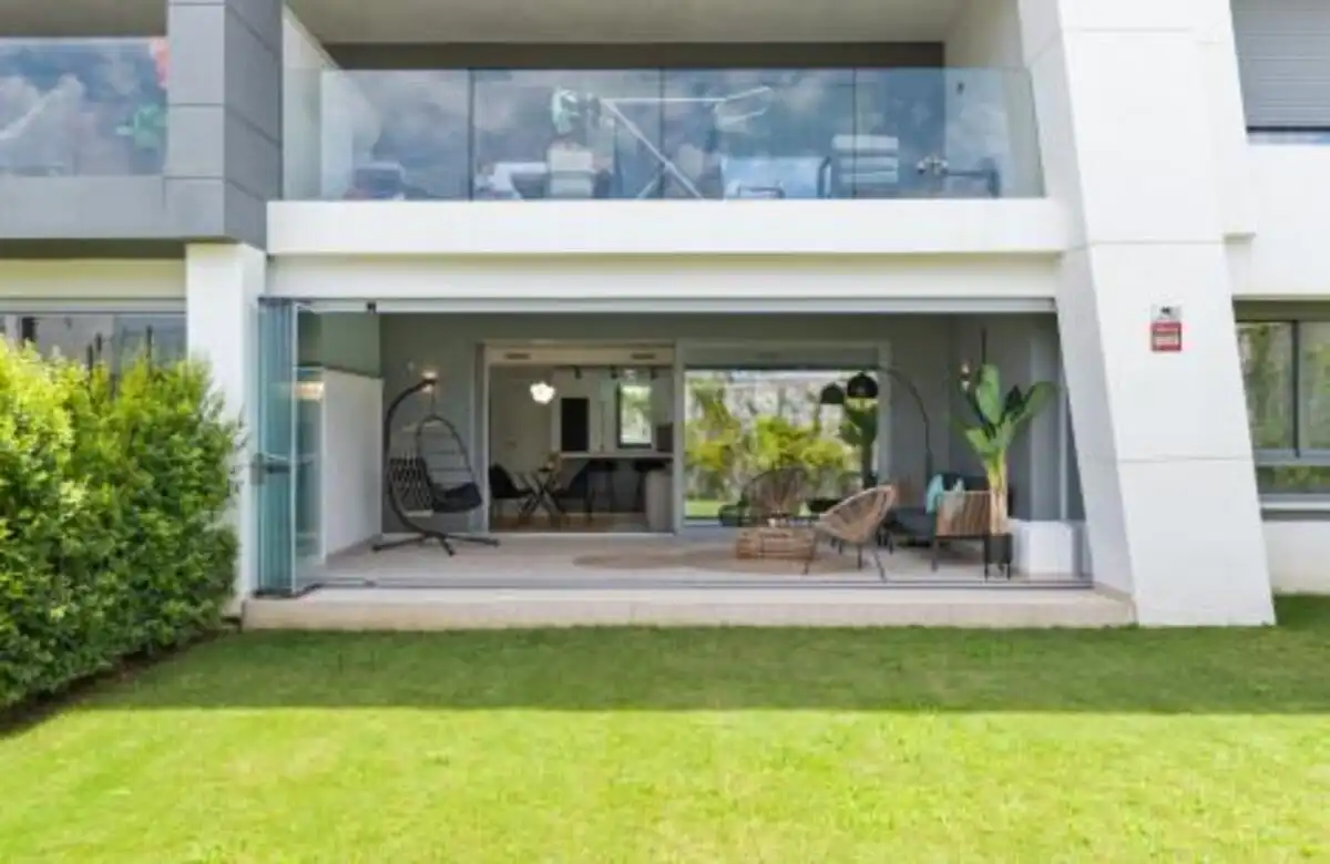 Home with pool for sale in Selwo, imagen 26