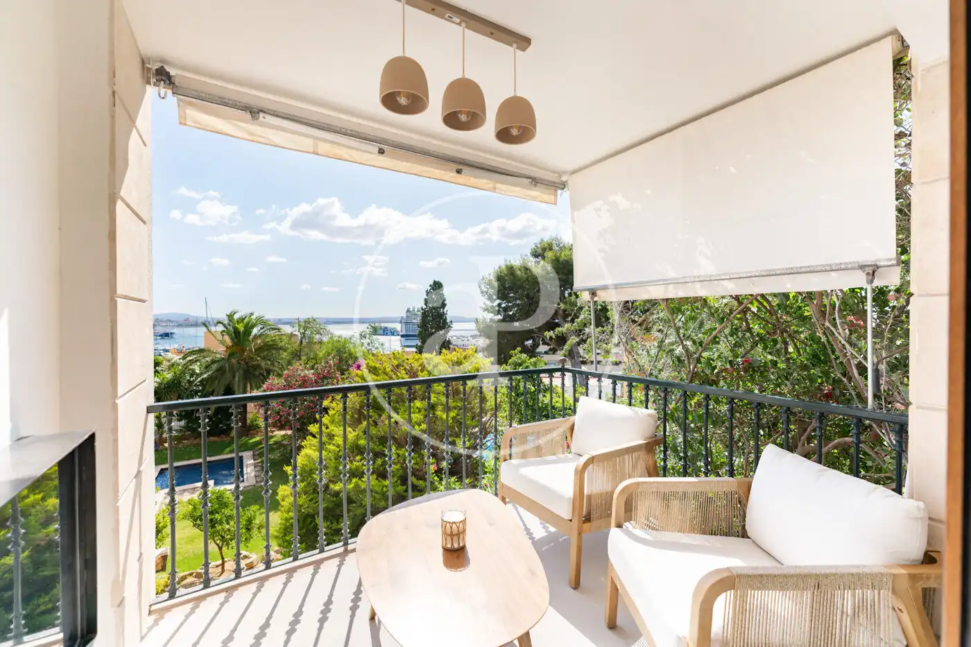 Terraza de Piso en venta en  Palma de Mallorca con Aire acondicionado, Calefacción y Jardín privado