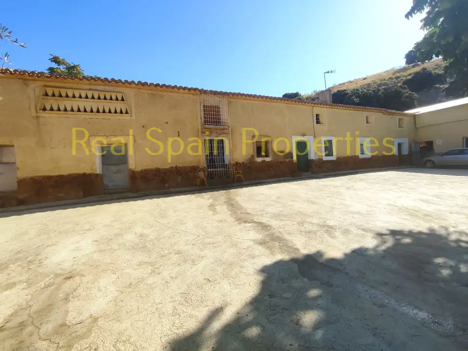 Local comercial en venda a Vélez-Rubio, imagen 2