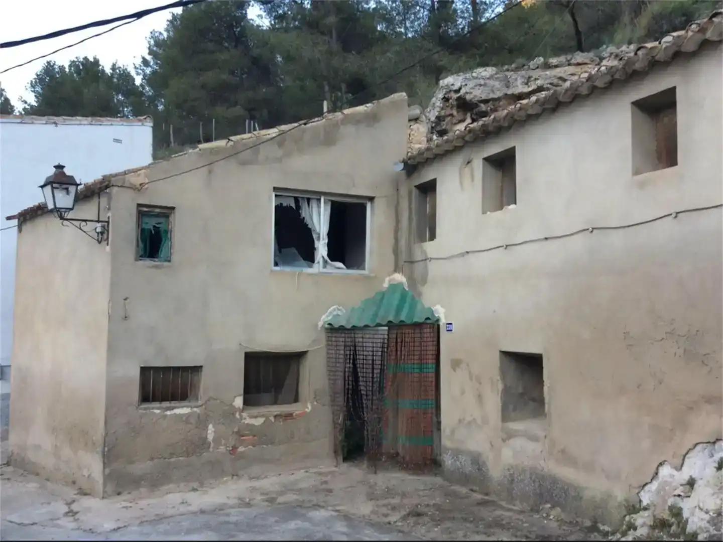 Vista exterior de Casa o xalet en venda en Alcalá del Júcar