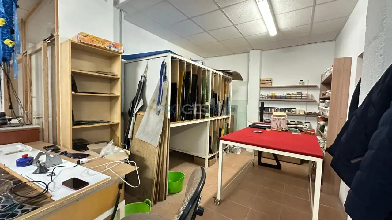 Local comercial en venda a Juan de Vega, imagen 10