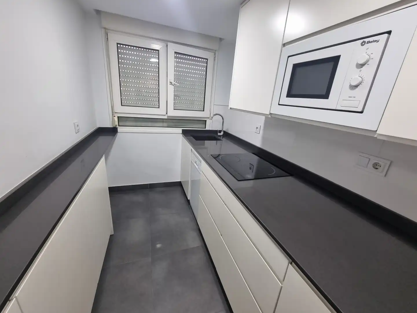 Kitchen of Flat for rent in Vila-real  with Furnished and Balcony