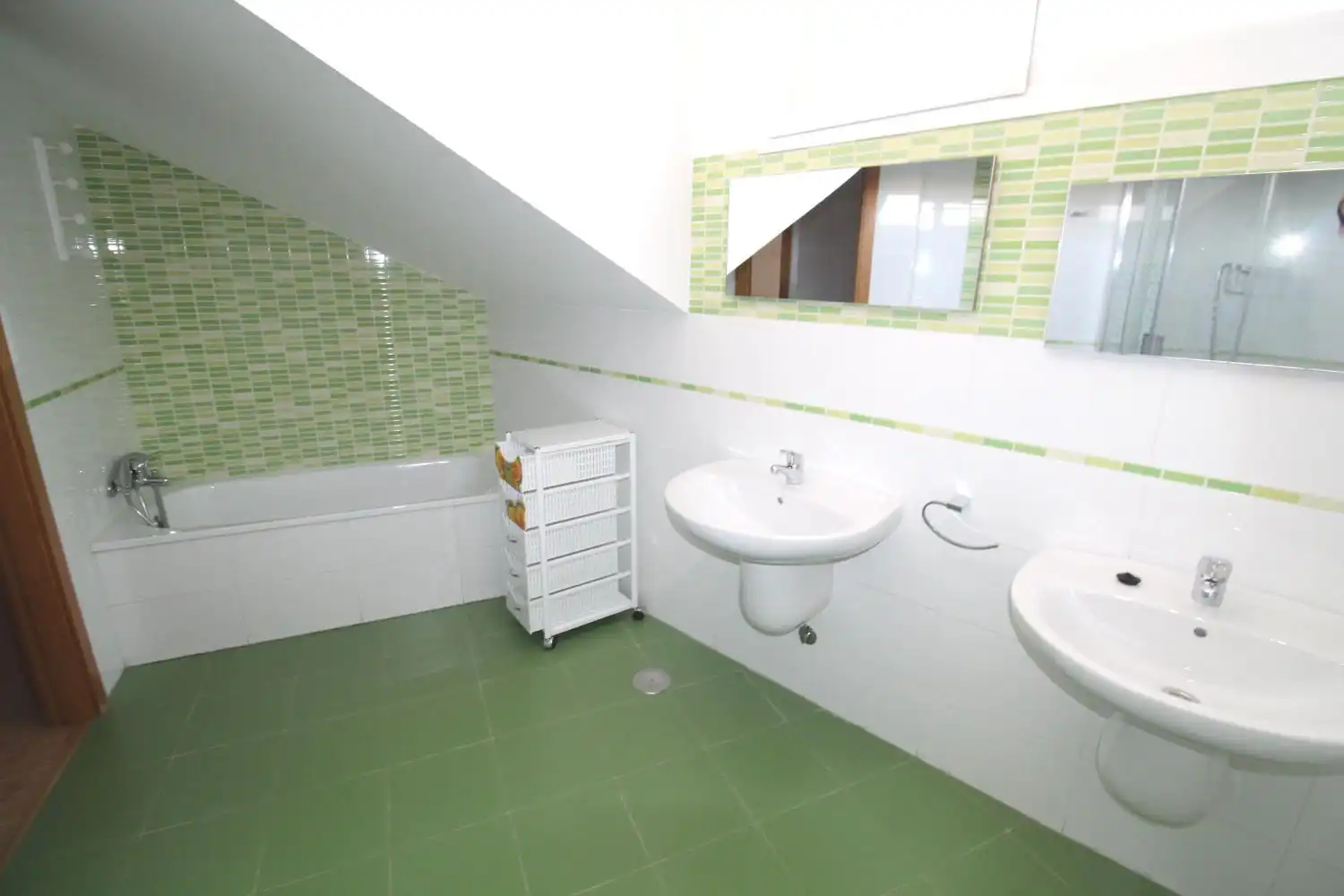 Bany de Dúplex de lloguer en Miguelturra amb Aire condicionat, Calefacció i Terrassa