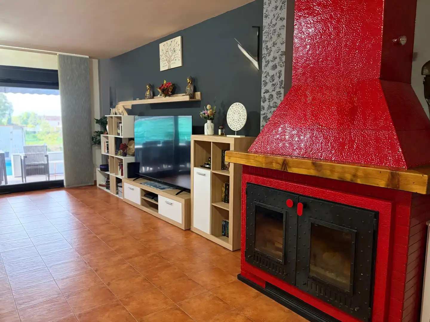 Casa aparellada amb terrassa en venda a Ponteareas, imagen 5