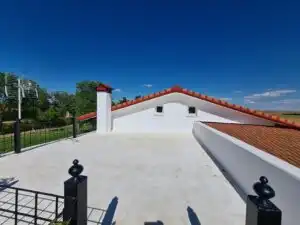 Terrassa de Finca rústica en venda en Fuente El Saz de Jarama amb Aire condicionat, Calefacció i Jardí privat
