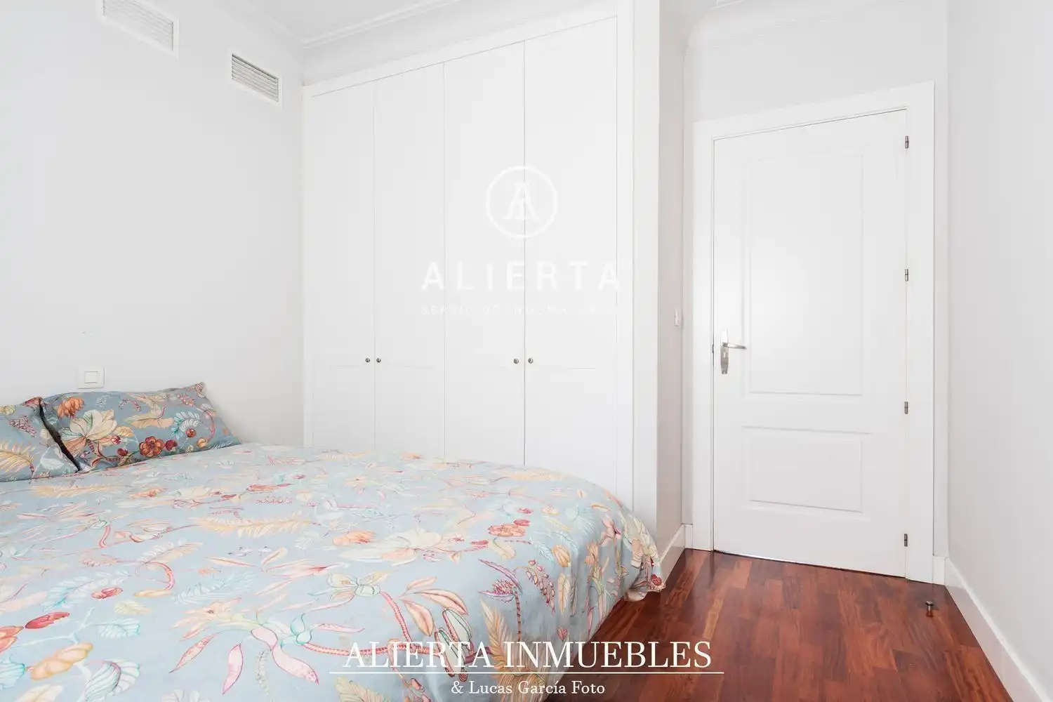 Piso en venta en de Almagro, Doctor Cerrada