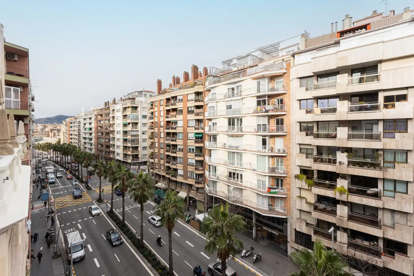 Vista exterior de Piso en venta en Barcelona con Aire acondicionado y Parquet