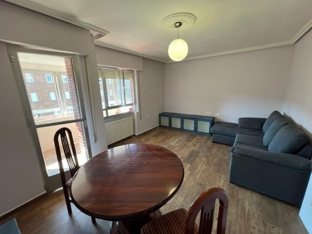 Piso en venta en  SUSPIRON, 12, Centro