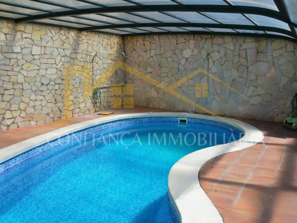 Swimming pool of Houses for sale in Tordera