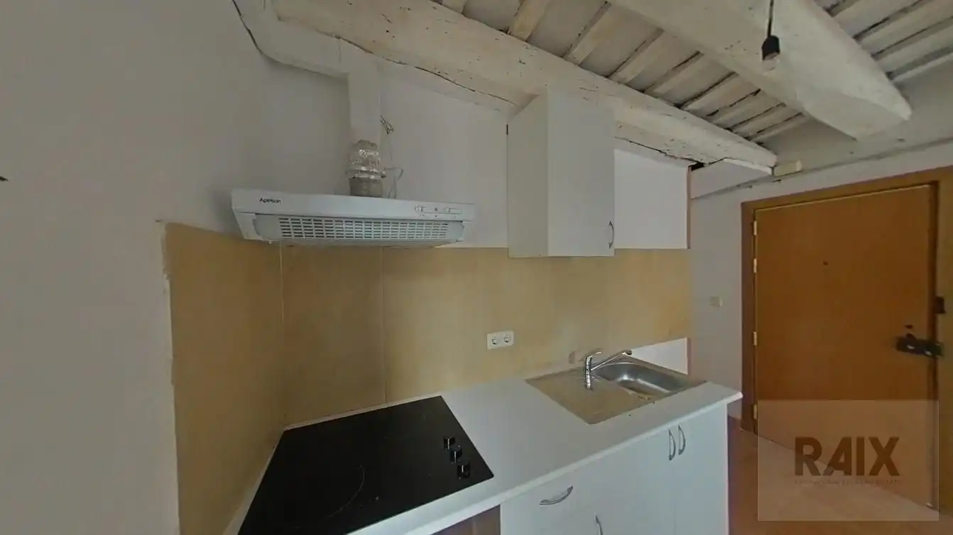 Cuina de Estudi en venda en Barcelona