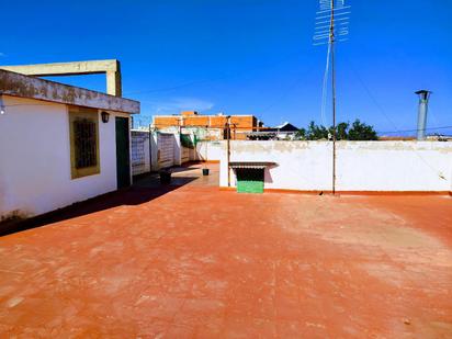 Vista exterior de Casa adosada en venda en Massamagrell amb Terrassa